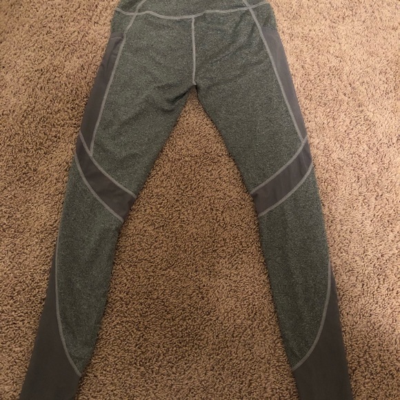 GYMSHARK - Dry Sculpture Simply Mesh Leg - Picture 5 of 5